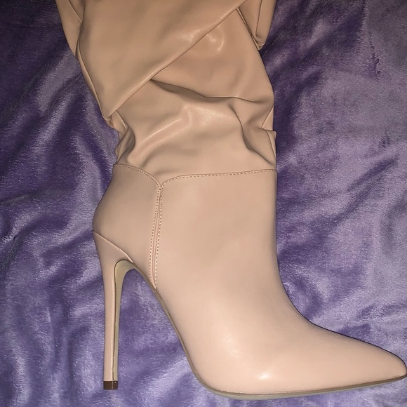 Brand new in box woman’s size 10 shoes - Picture 2 of 7